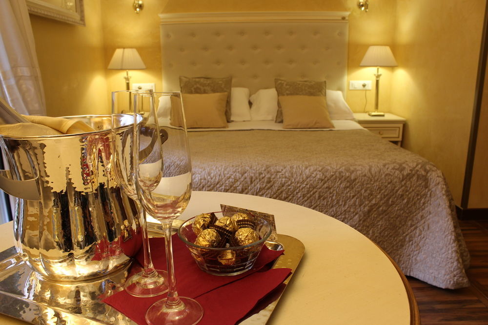 Locanda Navona Rome Bagian luar foto