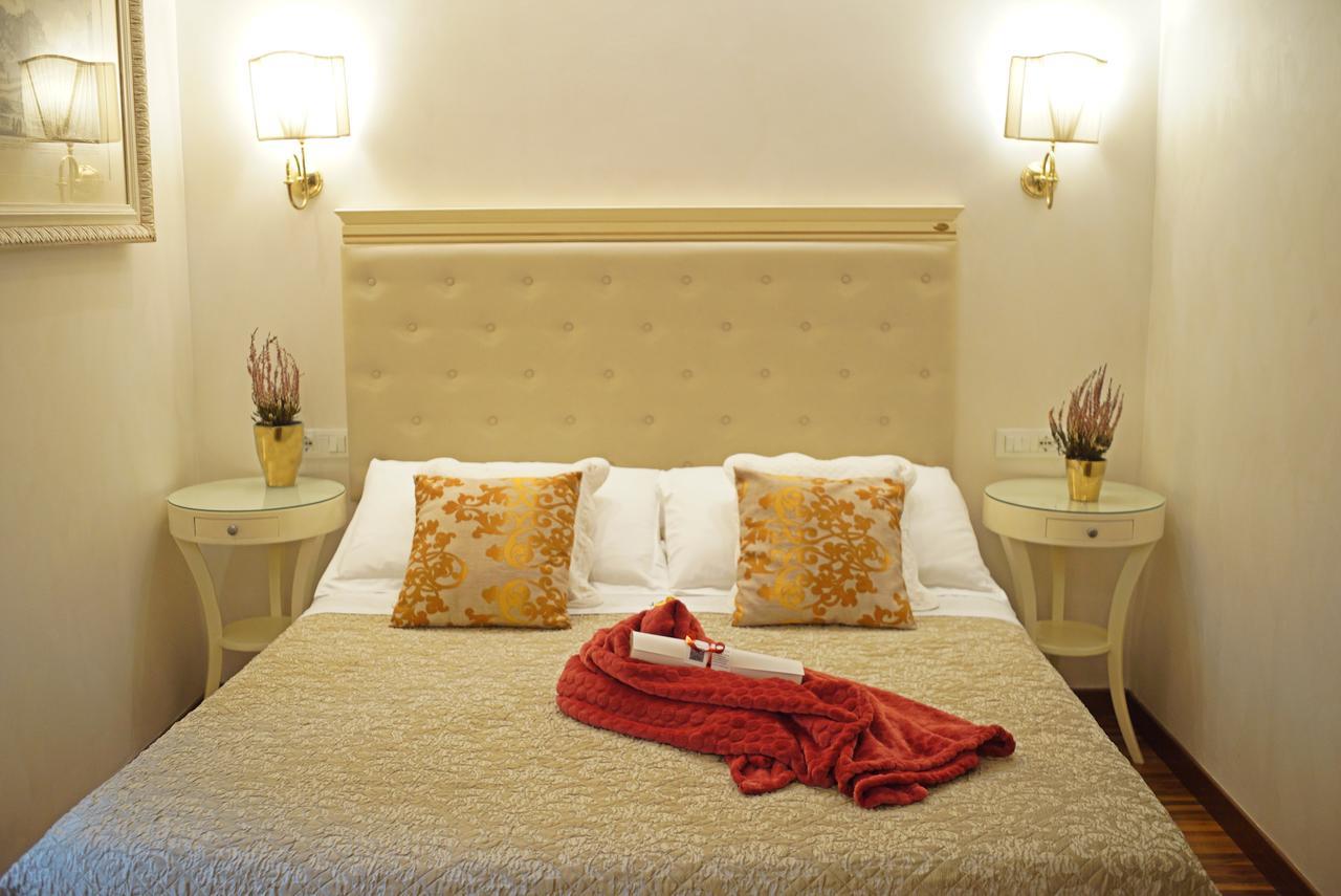 Locanda Navona Rome Bagian luar foto