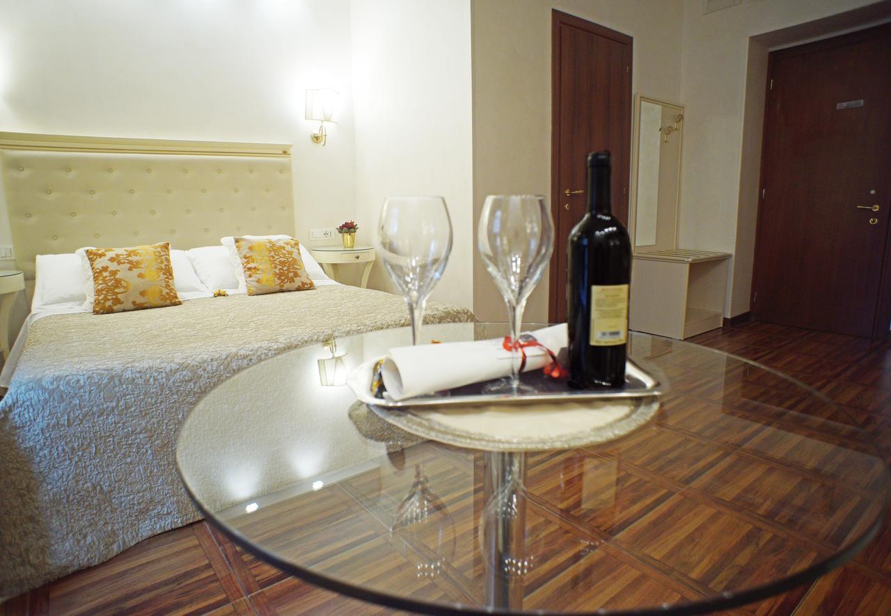 Locanda Navona Rome Bagian luar foto